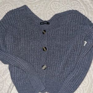 Women’s knit sweater large button up front